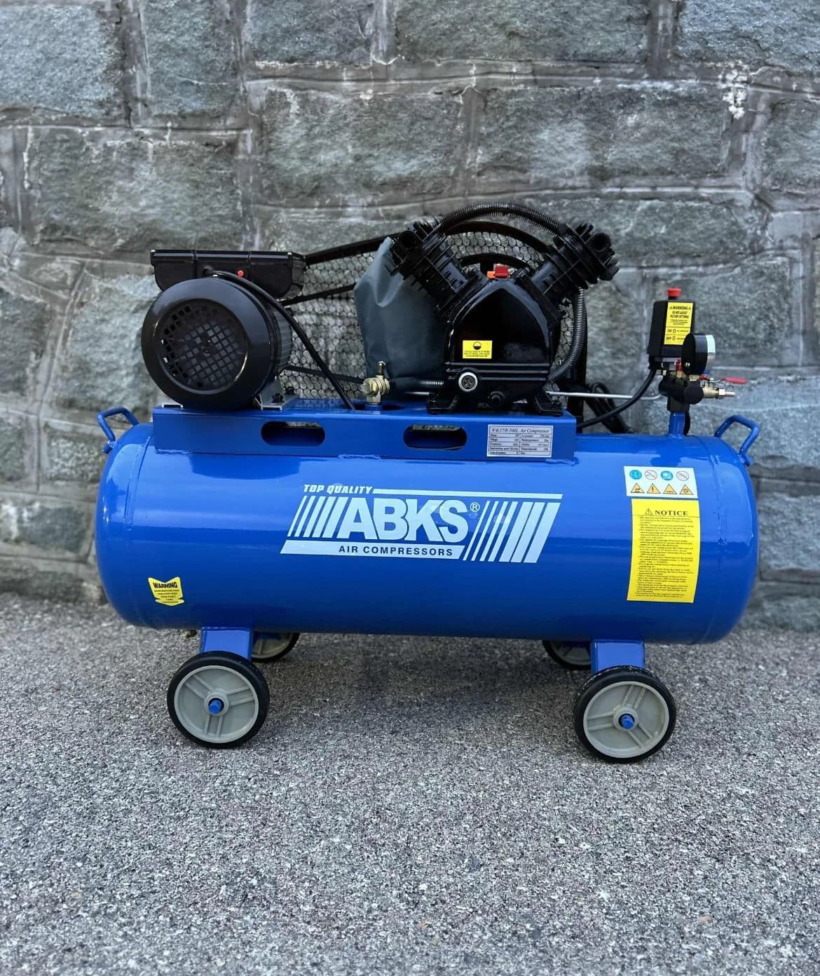 Kompresor bešumni 50L